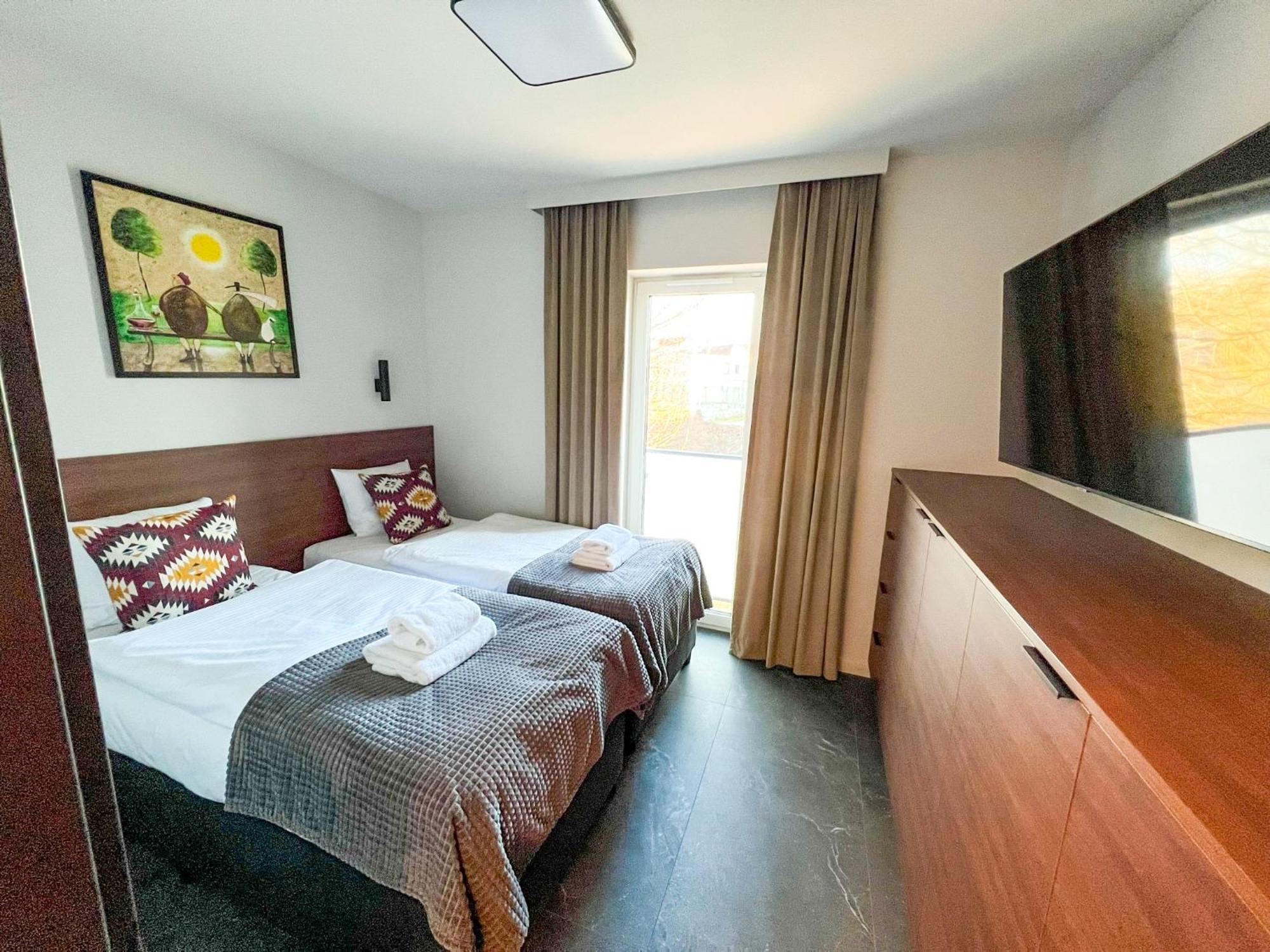 Apartamenty Centrum Park Twardowskiego 4 Zielona Góra Eksteriør billede